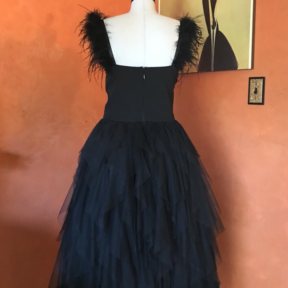 Feather Straps Black Party Gown - Picture 6 of 12